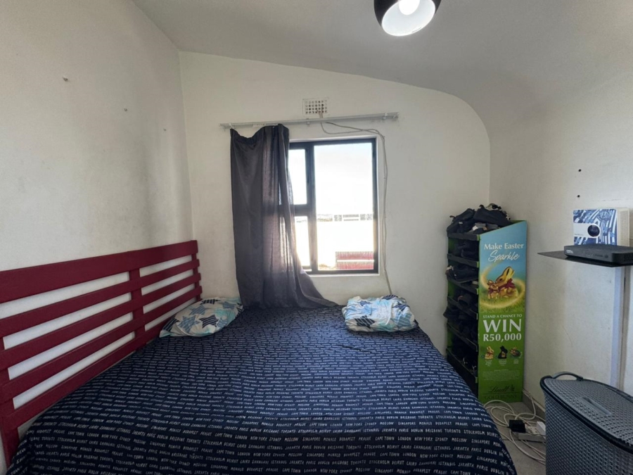 2 Bedroom Property for Sale in The Connifers Western Cape